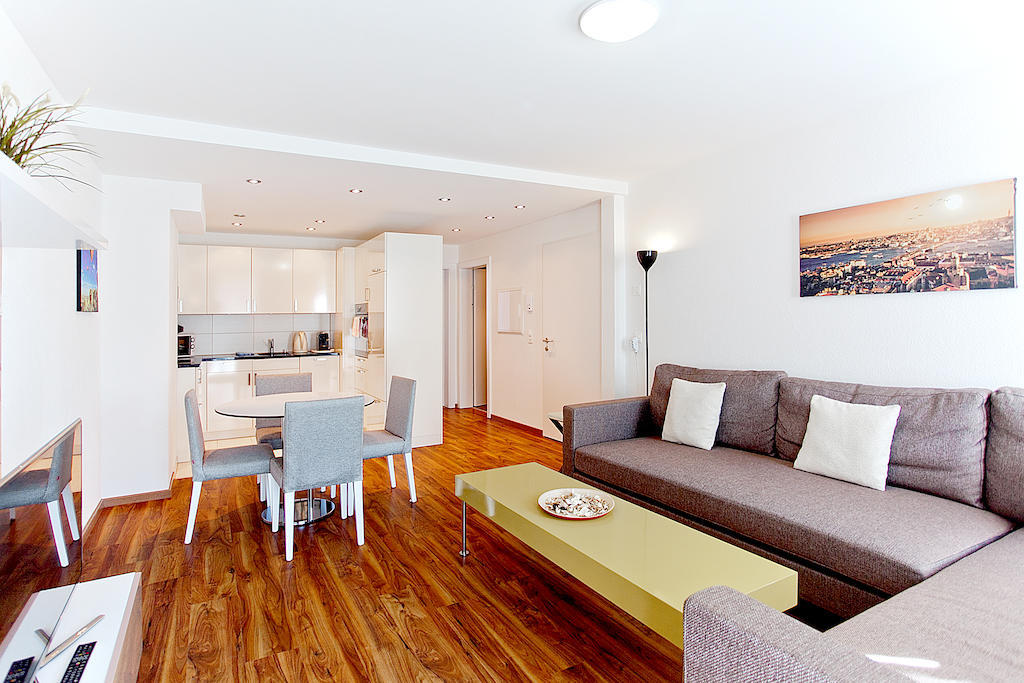 พรีเมียม อพาร์ตเมนต์ บาย ลีฟวิงดาวน์ทาวน์ Apartment ซูริก ภายนอก รูปภาพ