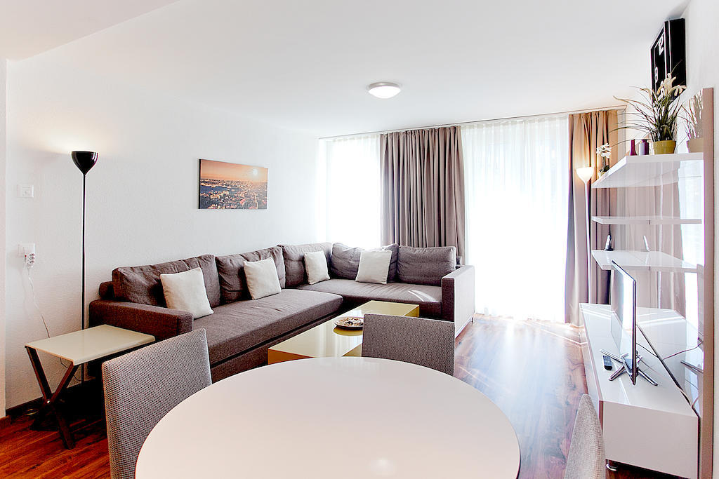พรีเมียม อพาร์ตเมนต์ บาย ลีฟวิงดาวน์ทาวน์ Apartment ซูริก ภายนอก รูปภาพ